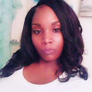 Meet your Posher, Jonifer